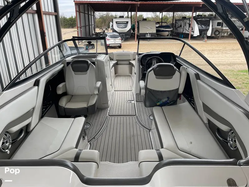 Slide: The Image of Yamaha 242 Limited S 2017 - 16268368