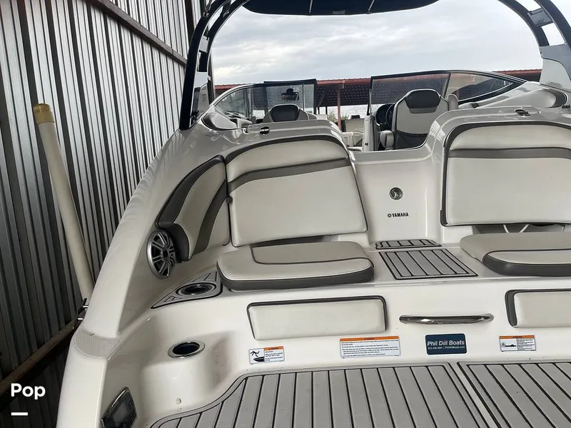 Slide: The Image of Yamaha 242 Limited S 2017 - 16268373