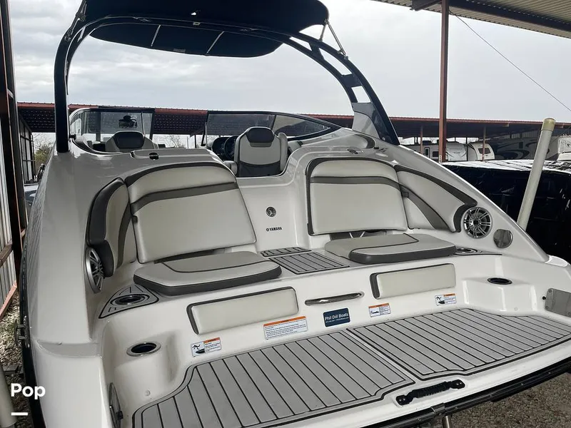 Slide: The Image of Yamaha 242 Limited S 2017 - 16268375