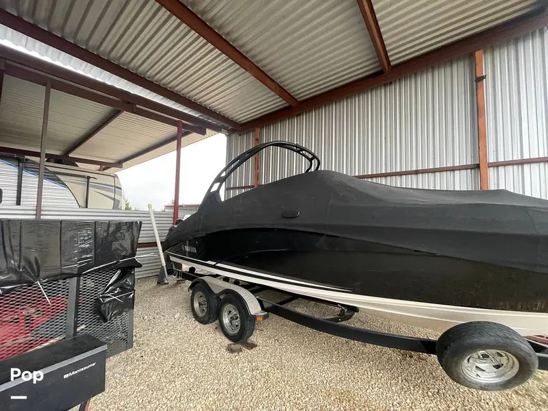 Slide: The Image of Yamaha 242 Limited S 2017 - 16266630