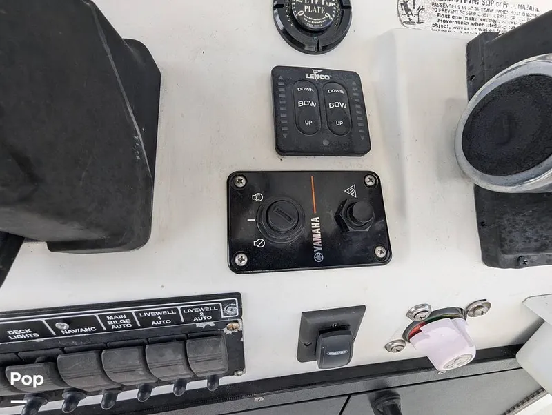 Slide: The Image of Action Craft 2310 TE Coastal Bay 2005 - 16263804