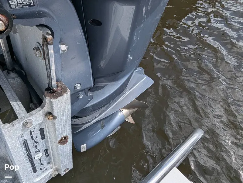 Slide: The Image of Action Craft 2310 TE Coastal Bay 2005 - 16263856