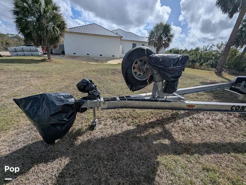 Slide: The Image of Action Craft 2310 TE Coastal Bay 2005 - 16263871