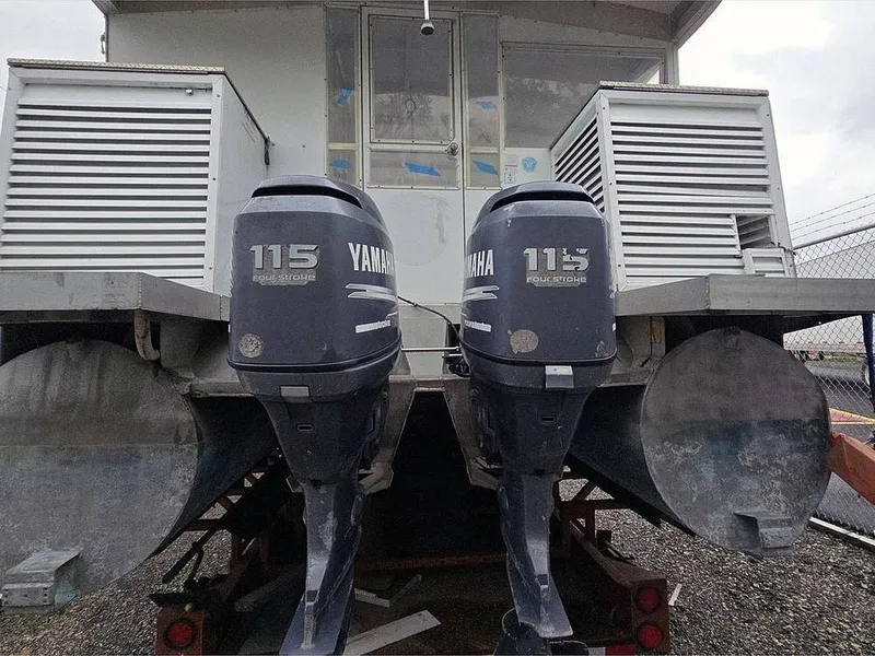 Slide: The Image of Trident 5012 2008 - 16259141