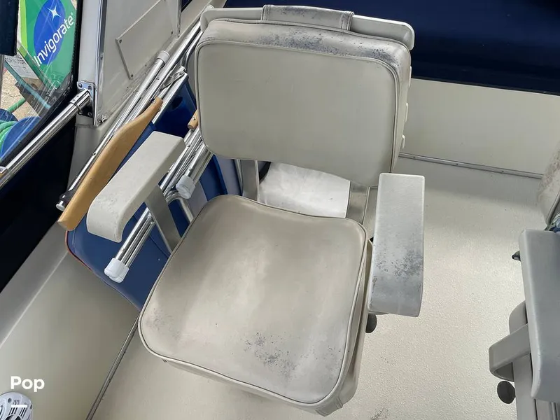 Slide: The Image of Tollycraft 30 Sport Cruiser 1989 - 16367396