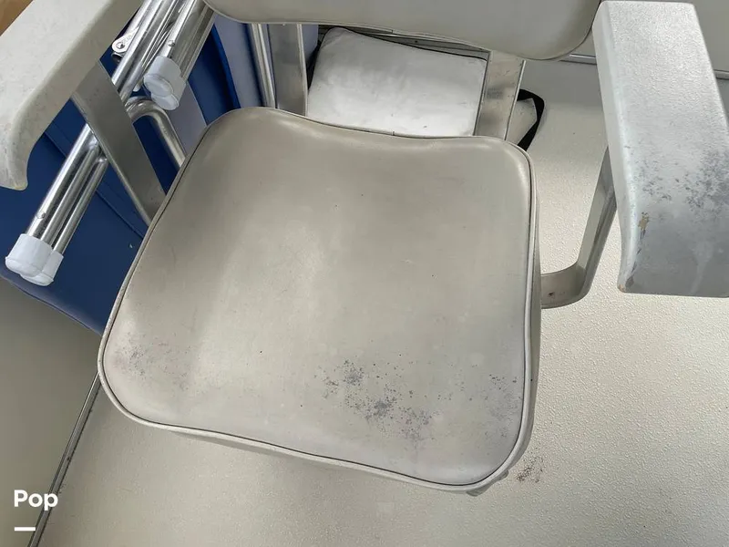 Slide: The Image of Tollycraft 30 Sport Cruiser 1989 - 16367398