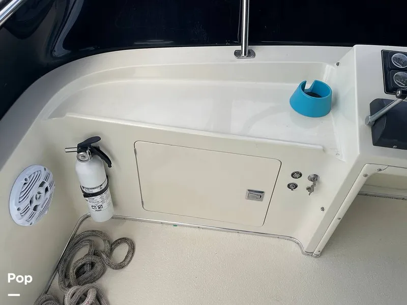 Slide: The Image of Tollycraft 30 Sport Cruiser 1989 - 16367399