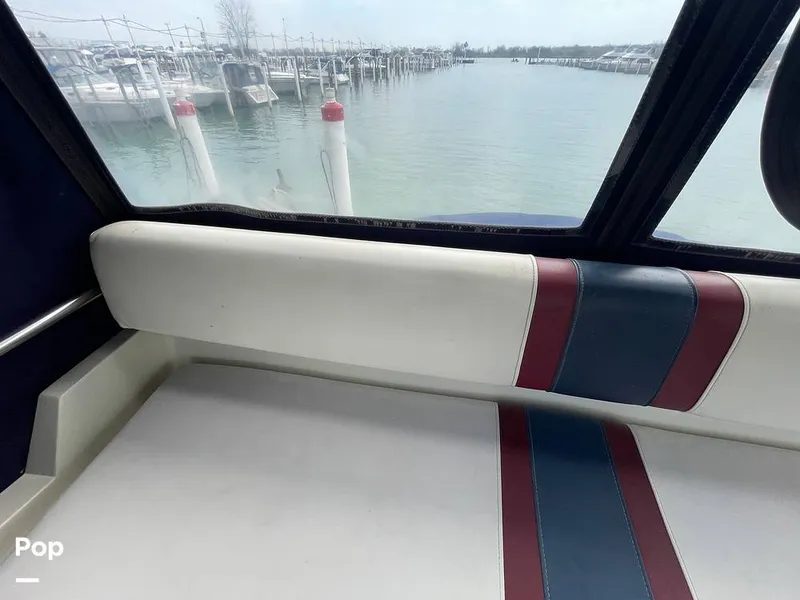 Slide: The Image of Tollycraft 30 Sport Cruiser 1989 - 16367409