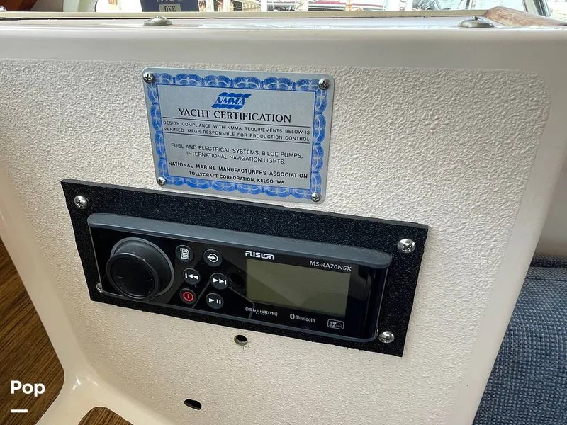 Slide: The Image of Tollycraft 30 Sport Cruiser 1989 - 16367506