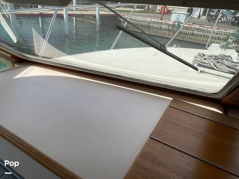 Slide: The Image of Tollycraft 30 Sport Cruiser 1989 - 16367508