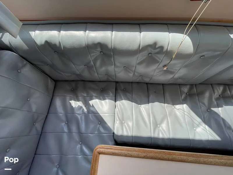 Slide: The Image of Tollycraft 30 Sport Cruiser 1989 - 16367516