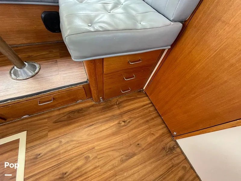 Slide: The Image of Tollycraft 30 Sport Cruiser 1989 - 16367520