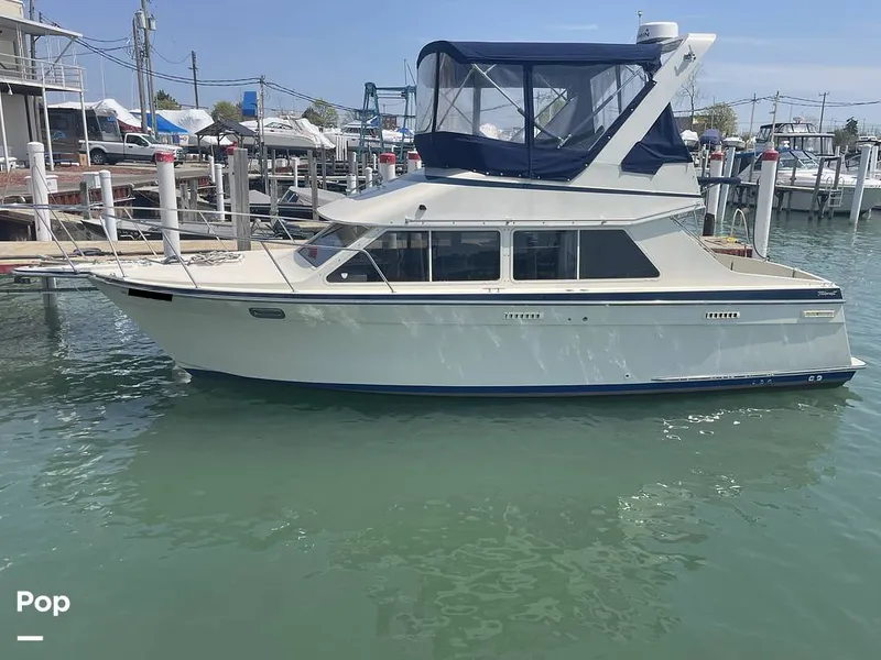 Slide: The Image of Tollycraft 30 Sport Cruiser 1989 - 16367294