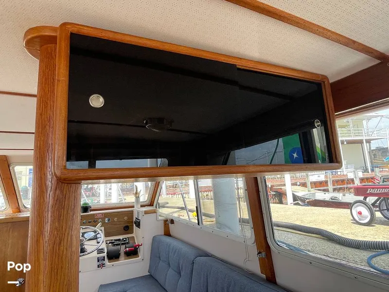 Slide: The Image of Tollycraft 30 Sport Cruiser 1989 - 16367577