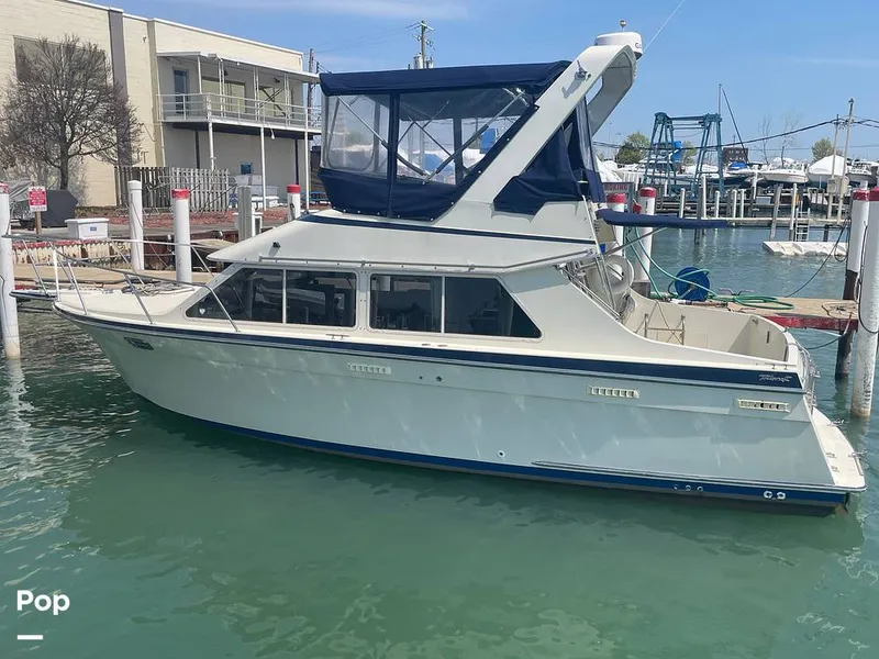 Slide: The Image of Tollycraft 30 Sport Cruiser 1989 - 16367295