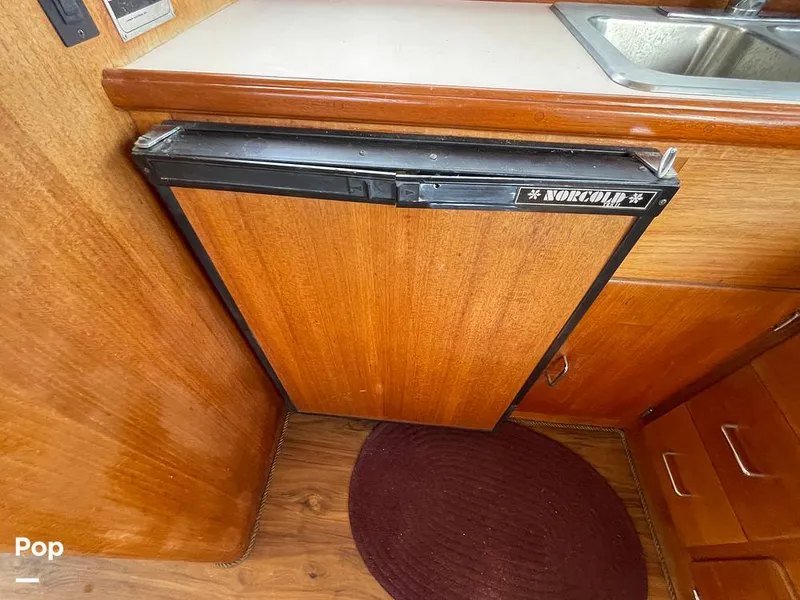 Slide: The Image of Tollycraft 30 Sport Cruiser 1989 - 16367581