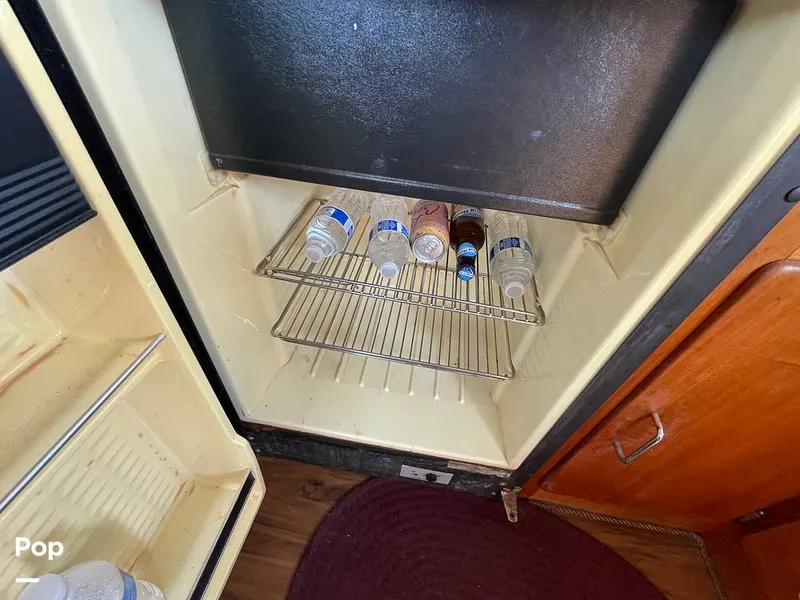 Slide: The Image of Tollycraft 30 Sport Cruiser 1989 - 16367582