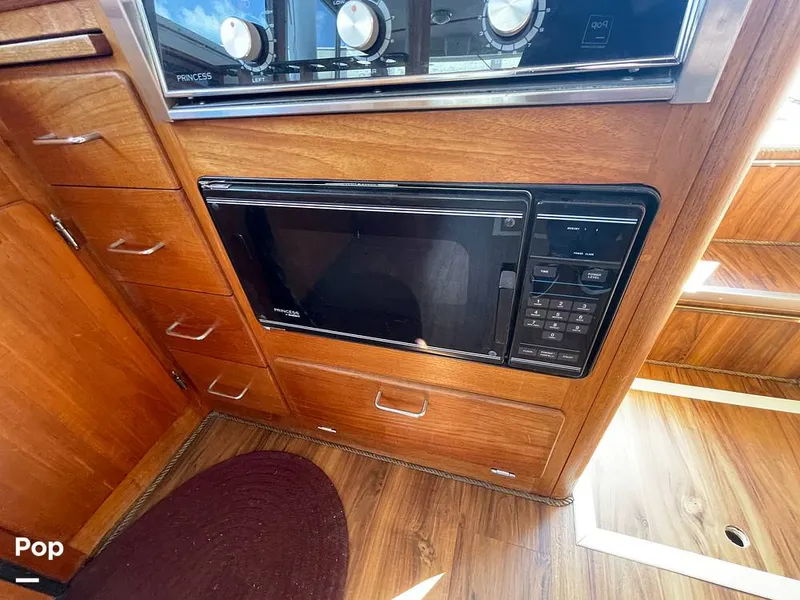 Slide: The Image of Tollycraft 30 Sport Cruiser 1989 - 16367587