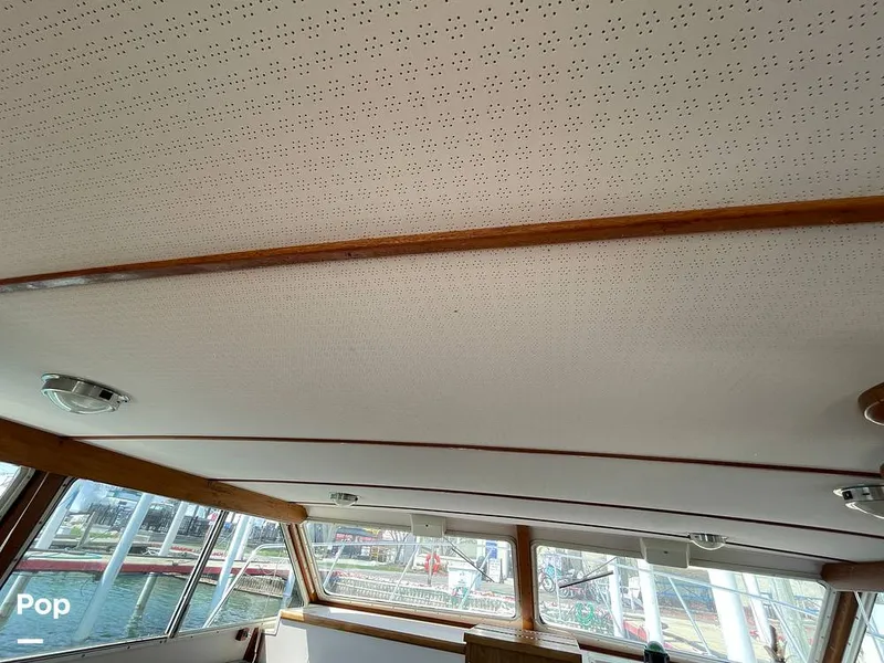 Slide: The Image of Tollycraft 30 Sport Cruiser 1989 - 16367715