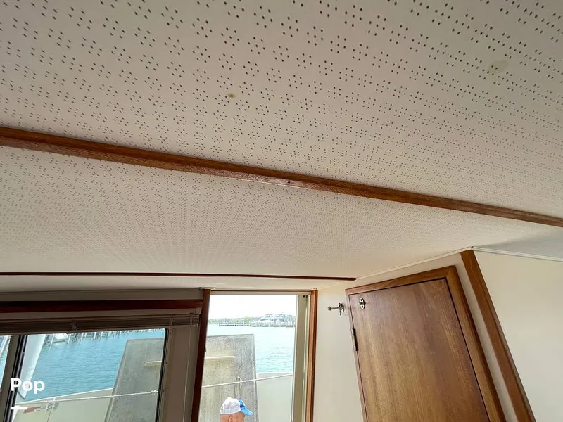 Slide: The Image of Tollycraft 30 Sport Cruiser 1989 - 16367718