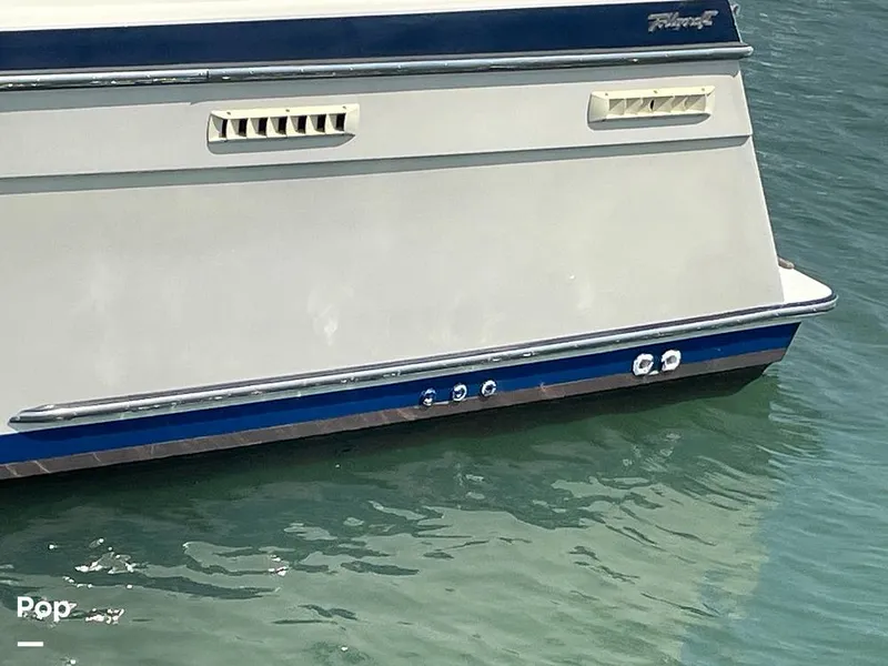 Slide: The Image of Tollycraft 30 Sport Cruiser 1989 - 16367744