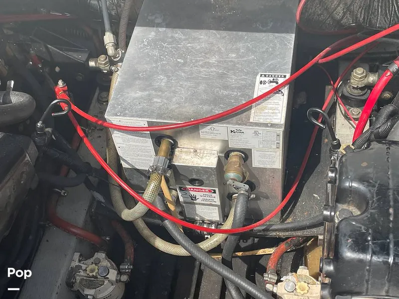 Slide: The Image of Tollycraft 30 Sport Cruiser 1989 - 16367330