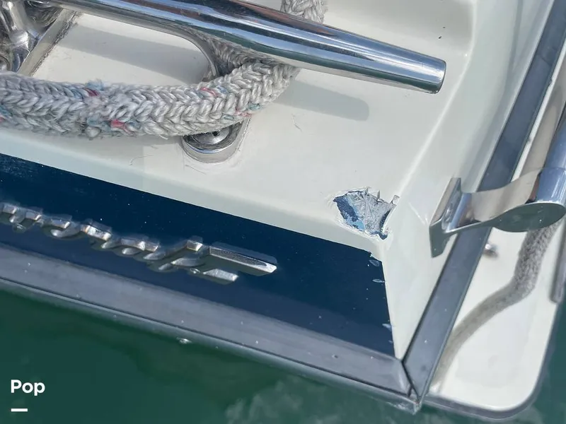 Slide: The Image of Tollycraft 30 Sport Cruiser 1989 - 16367335