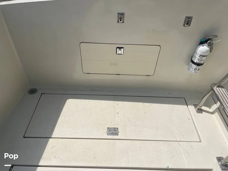 Slide: The Image of Tollycraft 30 Sport Cruiser 1989 - 16367338