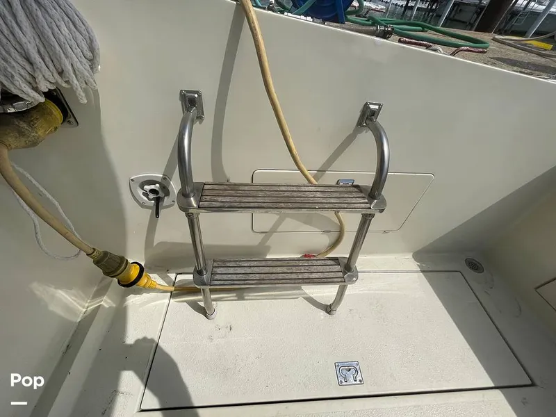 Slide: The Image of Tollycraft 30 Sport Cruiser 1989 - 16367344