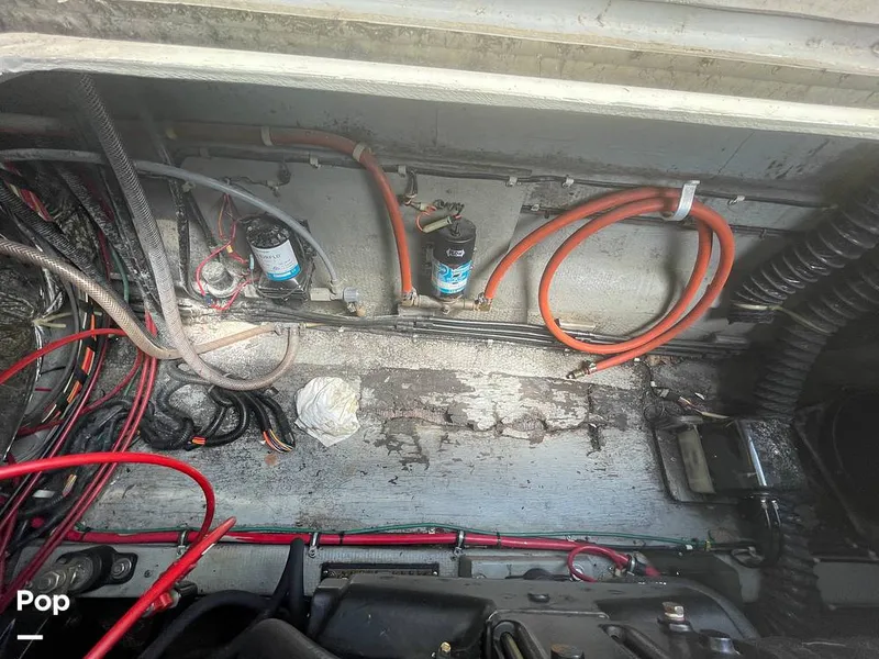 Slide: The Image of Tollycraft 30 Sport Cruiser 1989 - 16367347