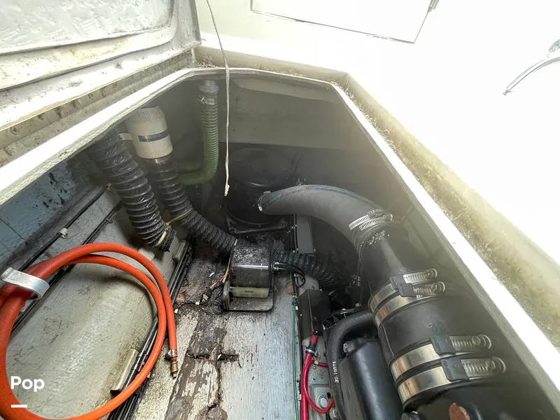 Slide: The Image of Tollycraft 30 Sport Cruiser 1989 - 16367348