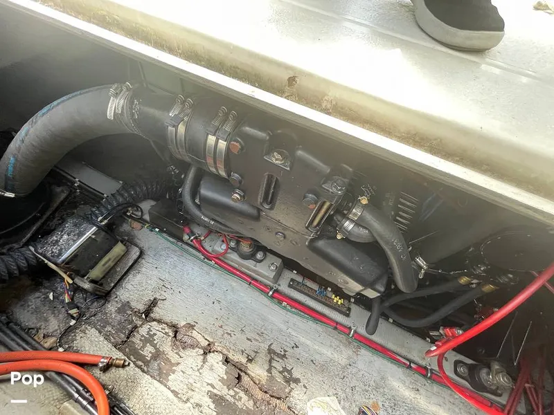 Slide: The Image of Tollycraft 30 Sport Cruiser 1989 - 16367349