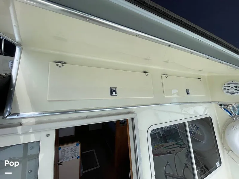 Slide: The Image of Tollycraft 30 Sport Cruiser 1989 - 16367354