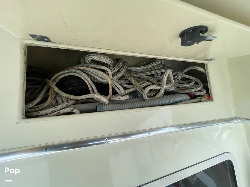 Slide: The Image of Tollycraft 30 Sport Cruiser 1989 - 16367356