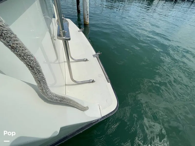 Slide: The Image of Tollycraft 30 Sport Cruiser 1989 - 16367361