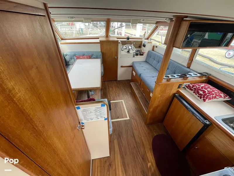 Slide: The Image of Tollycraft 30 Sport Cruiser 1989 - 16367193