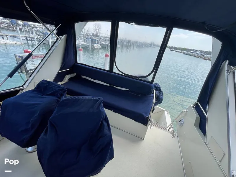 Slide: The Image of Tollycraft 30 Sport Cruiser 1989 - 16367366