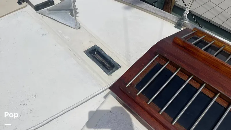 Slide: The Image of V Berth Hatch - 16315988