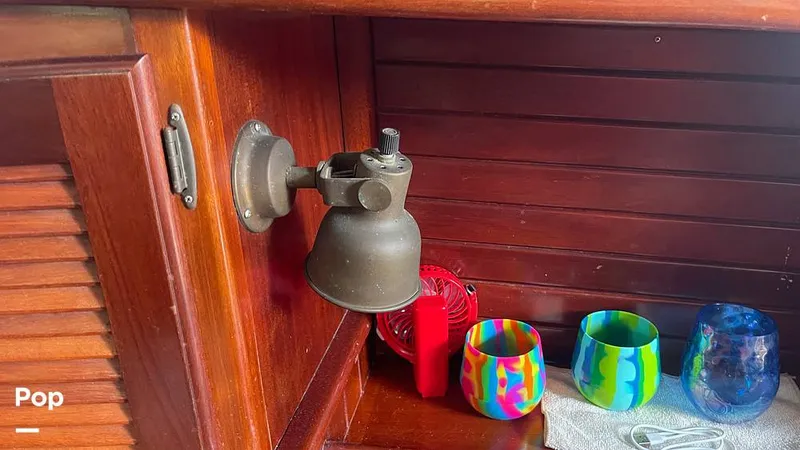 Slide: The Image of Parkins H-28 1989 - 16316004