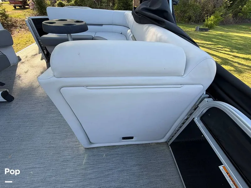 Slide: The Image of Godfrey Sweetwater 2086 CX 2023 - 16319817