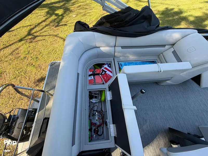 Slide: The Image of Godfrey Sweetwater 2086 CX 2023 - 16319822