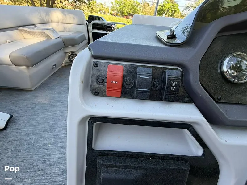 Slide: The Image of Godfrey Sweetwater 2086 CX 2023 - 16319831