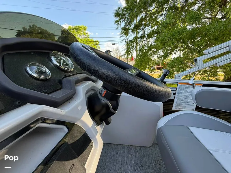 Slide: The Image of Godfrey Sweetwater 2086 CX 2023 - 16319837