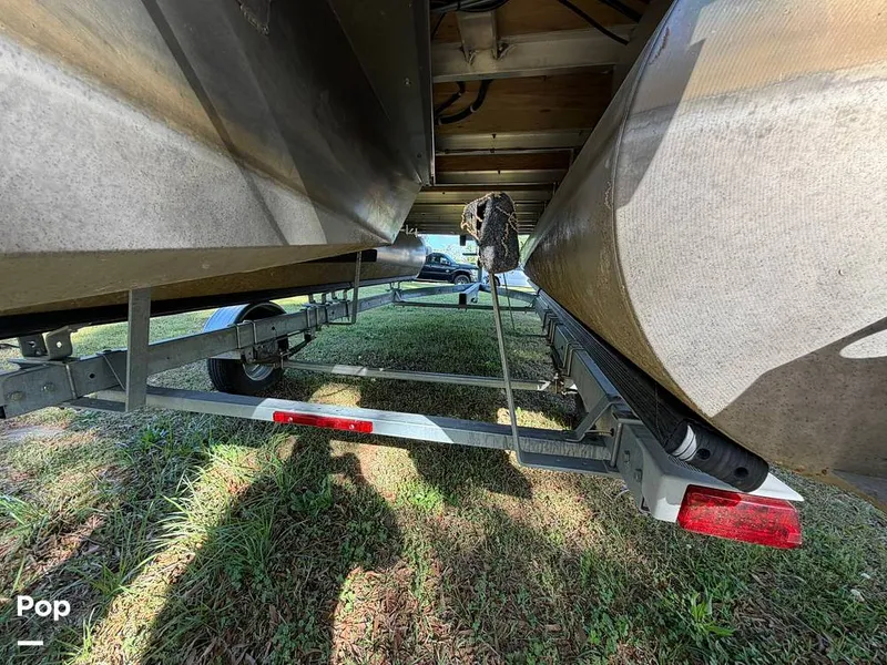 Slide: The Image of Godfrey Sweetwater 2086 CX 2023 - 16319875