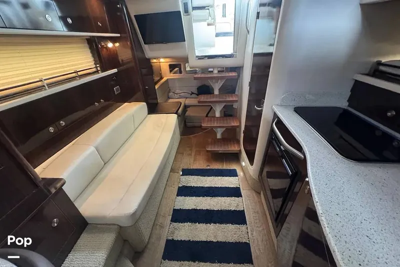 Slide: The Image of Sea Ray 330 Sundancer 2016 - 16265847