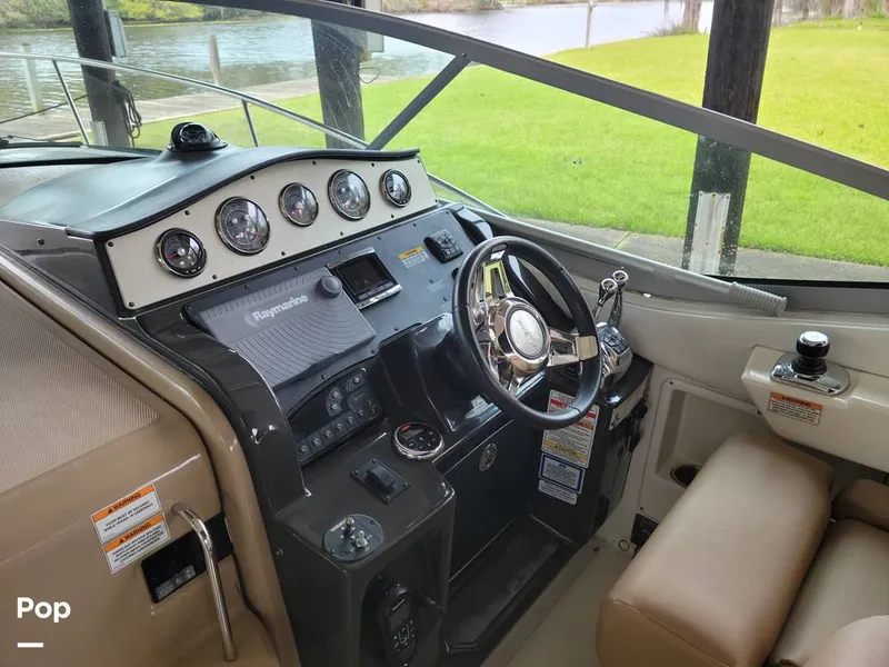 Slide: The Image of Sea Ray 330 Sundancer 2016 - 16305375