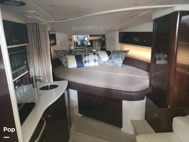 Slide: The Image of Sea Ray 330 Sundancer 2016 - 16305383