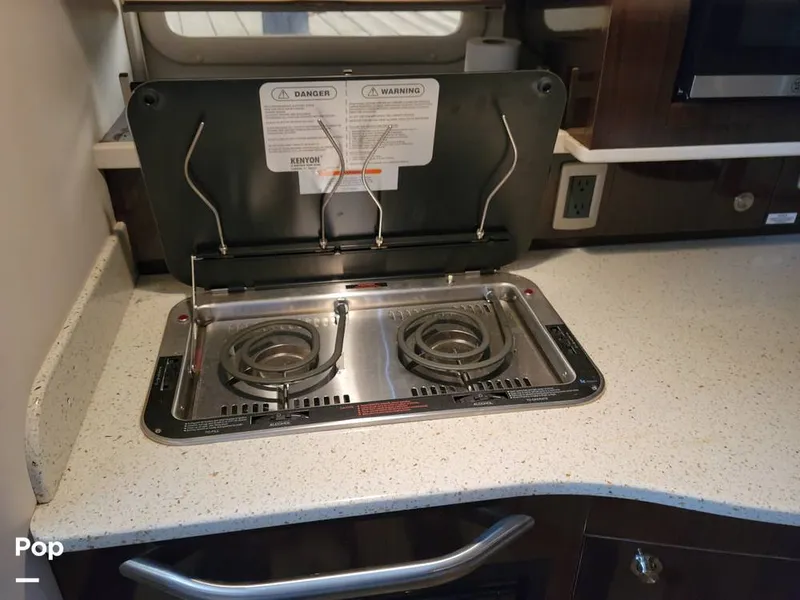 Slide: The Image of Sea Ray 330 Sundancer 2016 - 16305387