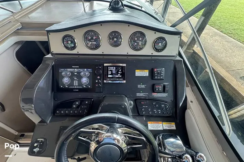 Slide: The Image of Sea Ray 330 Sundancer 2016 - 16265823