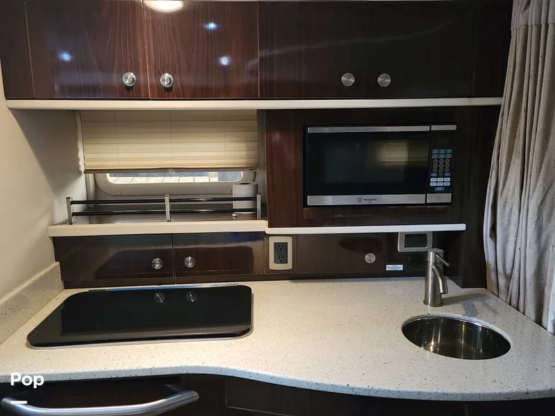 Slide: The Image of Sea Ray 330 Sundancer 2016 - 16305391